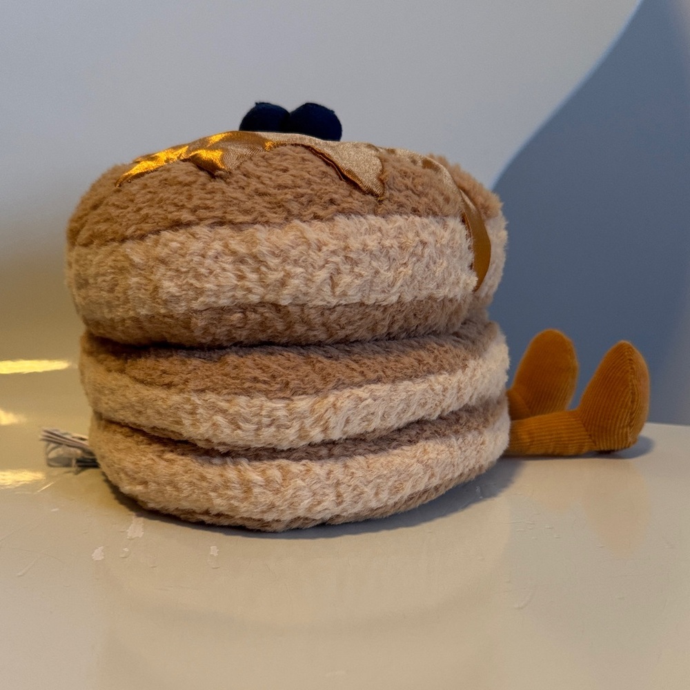 Jellycat Amuseables Fran Pancakes Plush - Picture 3 of 11